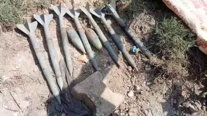 कूड़े के ढेर से मिले सात रॉकेट शेल, इलाके में मचा हड़कंप