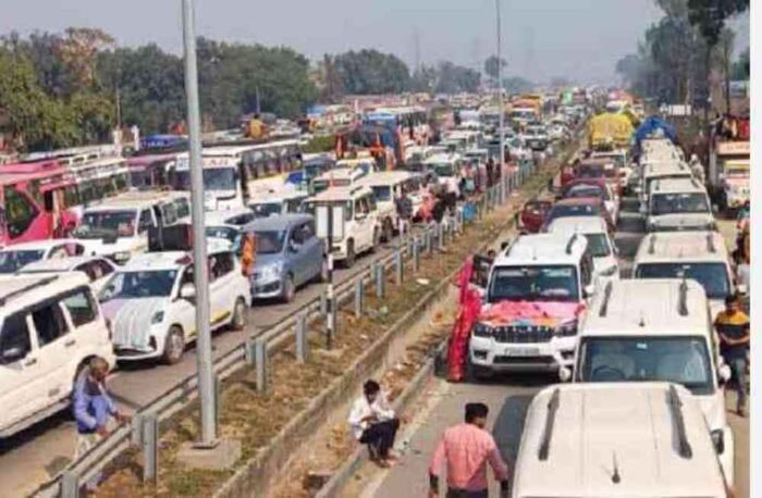 महाकुंभ को लेकर एक बार फिर उत्तर प्रदेश वह मध्य प्रदेश के सीमा चाकघाट पर वाहनों की आवाजाही पर रोक लगाई