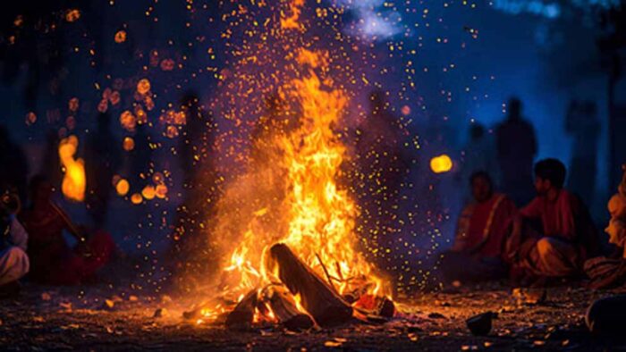 होली पर भद्रा का साया, जाने कब होगा होलिका दहन