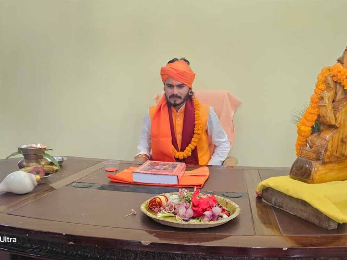 हवन पूजन और गौ मूत्र से शुद्धिकरण कर गौरी शंकर कश्यप ने चेंबर किया प्रवेश
