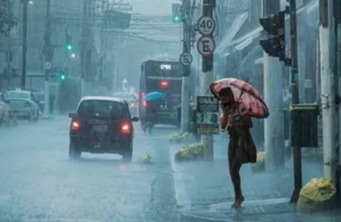 झारखंड के कई जिलों में ओलावृष्टि से जनजीवन अस्त-व्यस्त