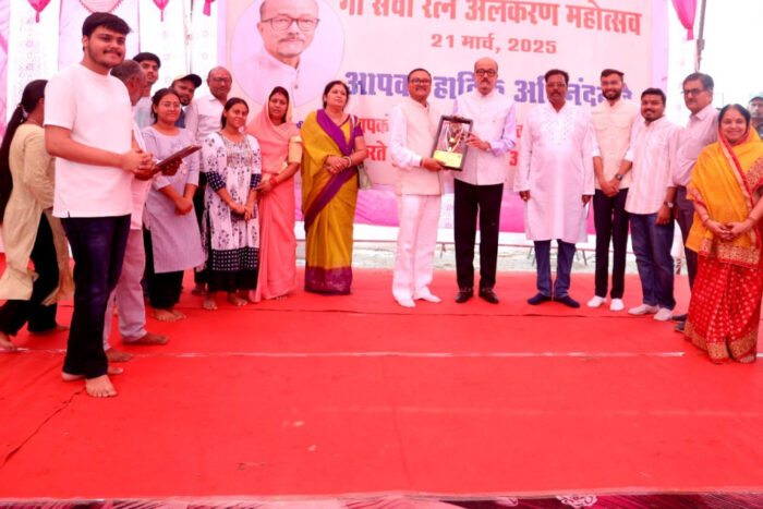 खैरागढ़-छुईखदान-गंडई जिले में आज गौ सेवा रत्न अलंकरण महोत्सव का भव्य आयोजन हुआ