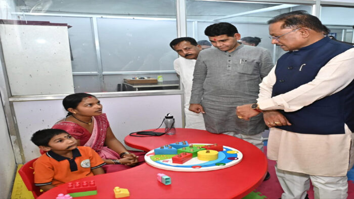 विशेष बच्चों से आत्मीय मुलाकात, कहा – यह मानवता की सच्ची सेवा है:  मुख्यमंत्री विष्णु देव साय