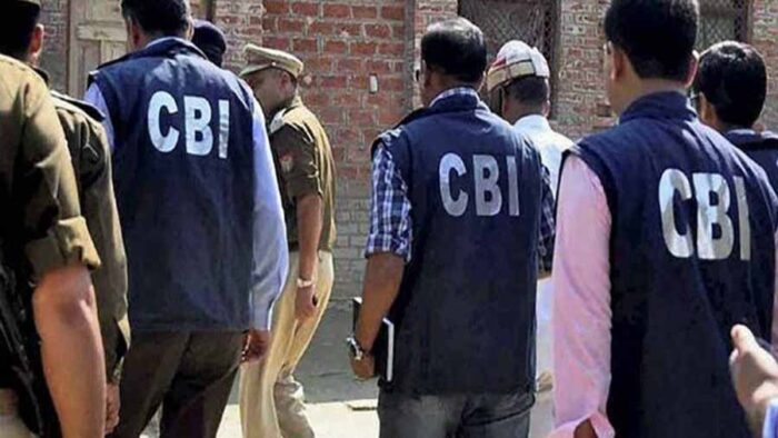 सीबीआई ने NHAI के जीएम को 15 लाख रुपये घूस लेते दबोचा