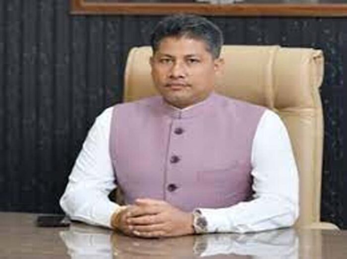 मंत्री ने विधानसभा में दी जानकारी- असम में भाजपा की सरकार ने पिछले 4 सालों में विज्ञापनों पर भारी खर्च किया