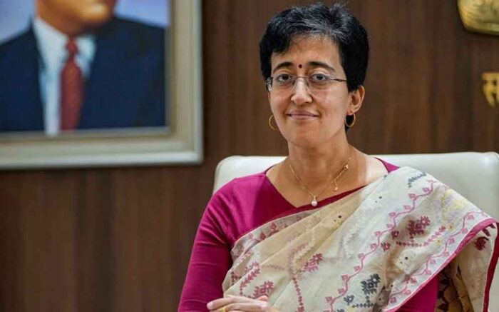 250 मोहल्ला क्लीनिक बंद करने के आदेश को लेकर BJP पर भड़की आतिशी,  ‘केजरीवाल जी की चेतावनी सच निकली’