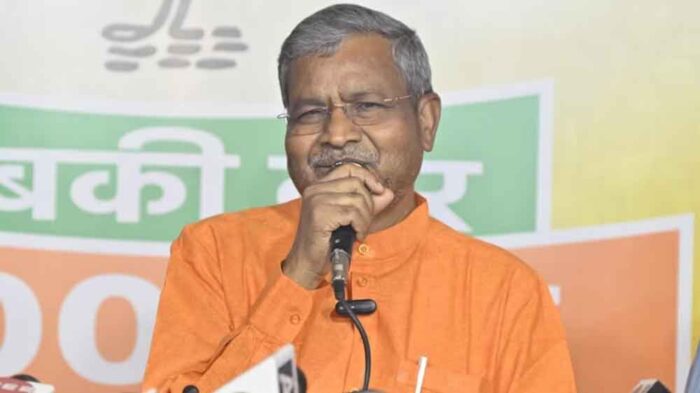 विधानसभा में स्पीकर रवींद्रनाथ महतो ने भाजपा प्रदेश अध्यक्ष बाबूलाल मरांडी को नेता प्रतिपक्ष बनाए जाने की घोषणा की