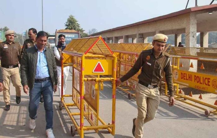 पंजाब प्रशासन की सख्ती के चलते ये लोग चंडीगढ़ नहीं पहुंच पा रहे हैं, भगवंत मान सरकार की दिल्ली जैसी तैयारी