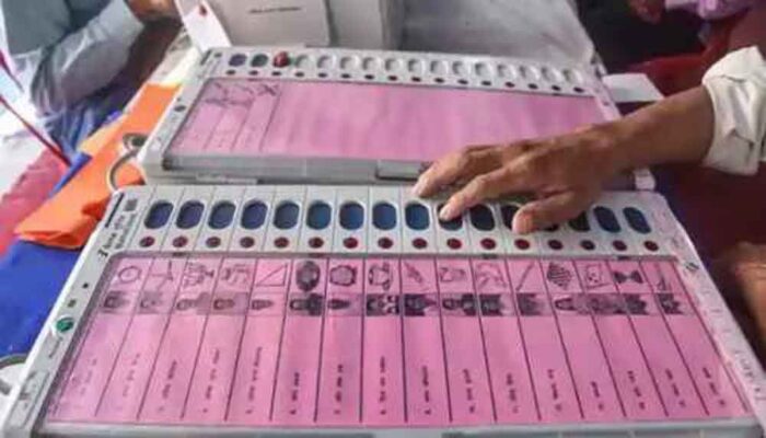 हरियाणा में निकाय चुनाव में दोपहर 1 बजे तक 18.7 प्रतिशत हुआ मतदान, अंबाला में पार्टी कार्यकर्ताओं में बहस