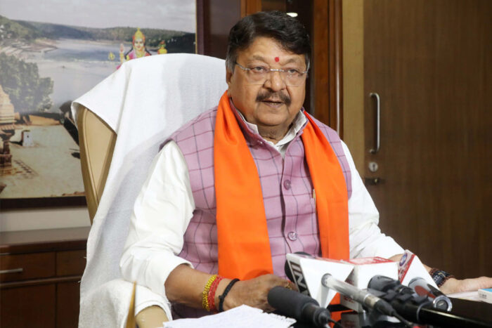 मुस्लिम भाई भी होली खेलें और जुम्मे की खुशियां मनाएं: मंत्री कैलाश विजयवर्गीय