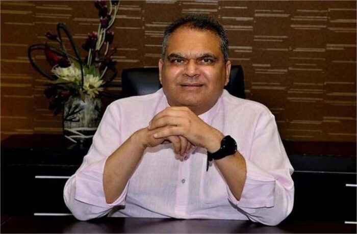 राज्यसभा सांसद संजीव अरोड़ा ने अधिकारियों के साथ सड़क का लिया जायजा, जारी किए सख्त निर्देश