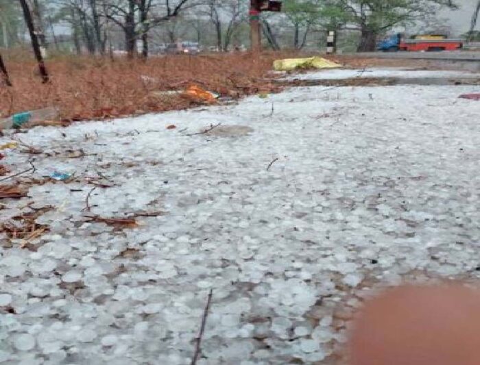 झारखंड में मौसम का कहर, 10 जिलों में भारी ओलावृष्टि और बारिश, अगले 3 दिन ऑरेंज अलर्ट