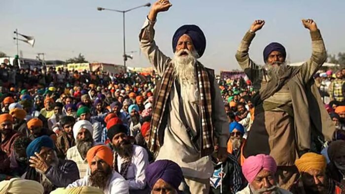 संयुक्त किसान मोर्चा द्वारा चंडीगढ़ में बैठक हुई, जिसमें 26 मार्च को होने वाले चंडीगढ़ कूच को लेकर बड़ा लिया फैसला