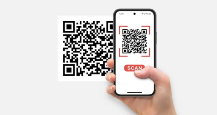 QR कोड से होने वाले स्कैम भी इन्हीं में से हैं, इन सेफ्टी टिप्स को फॉलो करके आप खुद को सुरक्षित रख सकते हैं