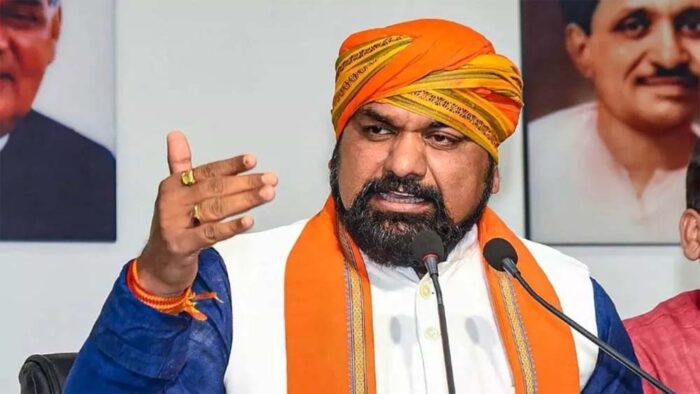 BPSC शिक्षकों को नियुक्त पत्र देने के बाद डिप्टी CM सम्राट चौधरी का बड़ा ऐलान!, ‘हम 50 लाख रोजगार देने जा रहे हैं…’