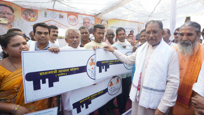 कंवर-पैकरा समाज की नवनिर्वाचित जनप्रतिनिधियों के सम्मान समारोह में शामिल हुए मुख्यमंत्री
