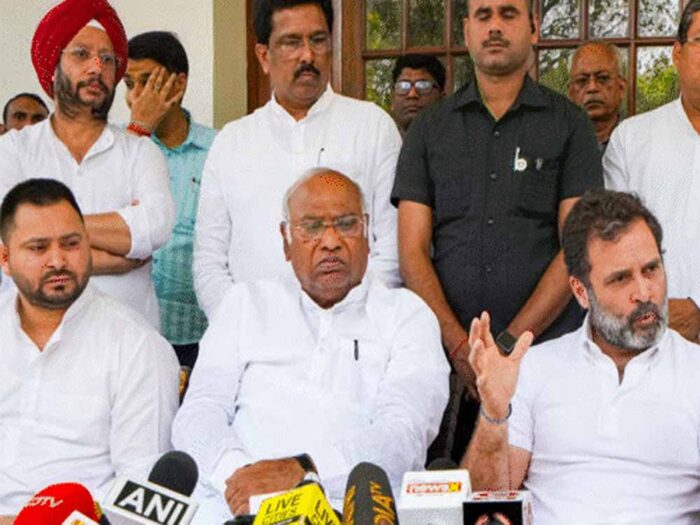 बिहार विधानसभा चुनाव: महागठबंधन की बैठक आज