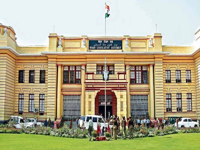 बिहार चुनाव के पहले विधानसभा की समितियों का पुनर्गठन