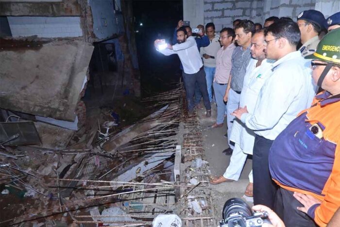 एमजीएम अस्पताल हादसा, मंत्री इरफान अंसारी बोले- झारखंड सरकार पीड़ित परिवारों के साथ खड़ी, मुआवजे का ऐलान