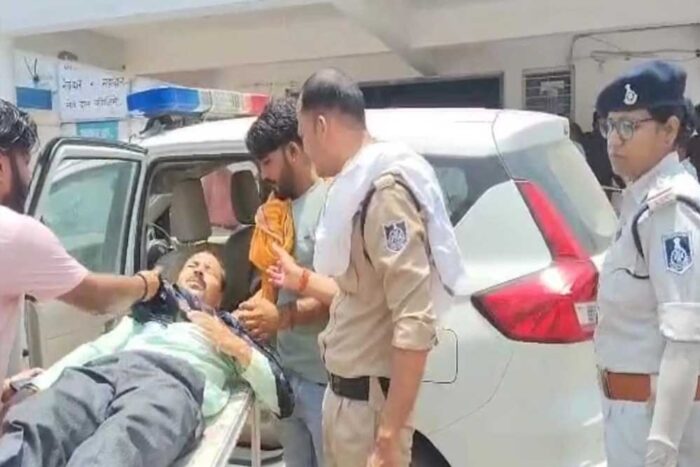 महिला अधिकारी ममता तिवारी ने हाईवे पर एक व्यक्ति घायल अवस्था में देखा तो  निभाया मानवता का फर्ज, पहुंचाया अस्पताल