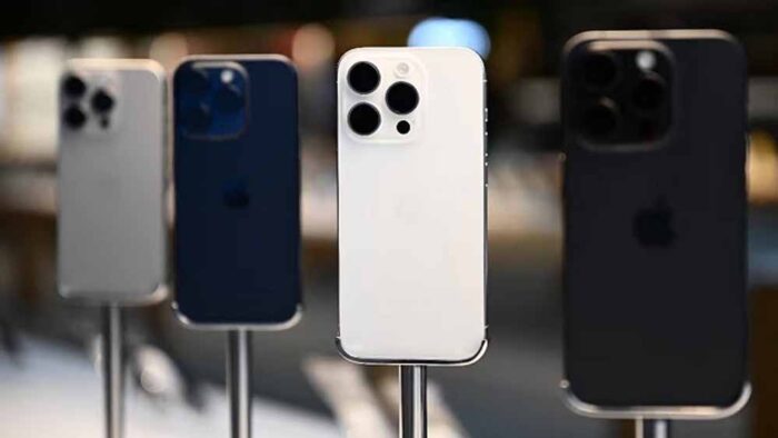 वर्ष 2026 तक भारत में Apple ने  3.36 लाख करोड़ रुपये के iPhone का निर्माण किए जाने की संभावना