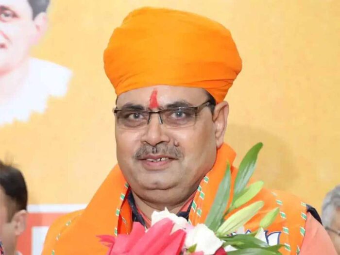 6 वर्षों से पक्के घर का इंतजार कर रहे लाखों परिवारों के लिए खुशखबरी, 2.73 लाख परिवारों को मिलेगा पक्का घर