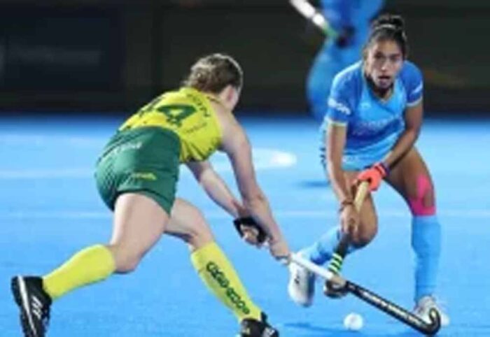 भारतीय महिला हॉकी टीम ने पर्थ हॉकी स्टेडियम में ऑस्ट्रेलिया दौरे के अपने चौथे मैच में जोरदार संघर्ष किया
