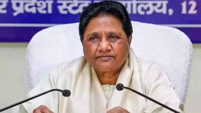 बुद्ध पूर्णिमा पर मायावती ने बिना नाम लिए पाकिस्तान को दी नसीहत