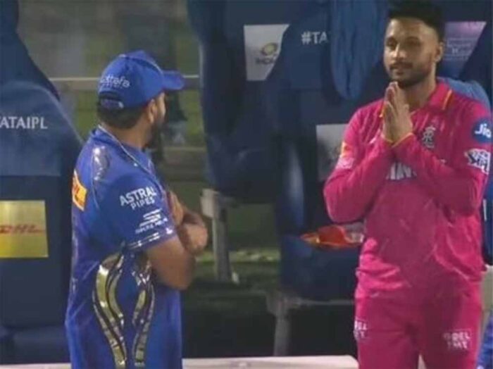 रोहित शर्मा के सामने हाथ जोड़ खड़ा गेंदबाज, पत्नी की ओर इशारा और रितिका सजदेह का क्यूट रिएक्शन