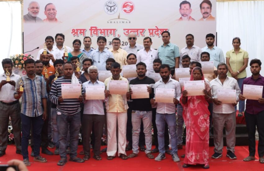 शालीमार कॉर्प लिमिटेड ने किया श्रमिकों का सम्मान