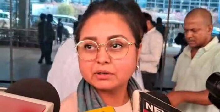 तेजस्वी यादव के काफिले की एस्कॉर्ट गाड़ी में ट्रक से टक्कर, रोहिणी आचार्य ने  नीतीश सरकार को घेरने की कोशिश की