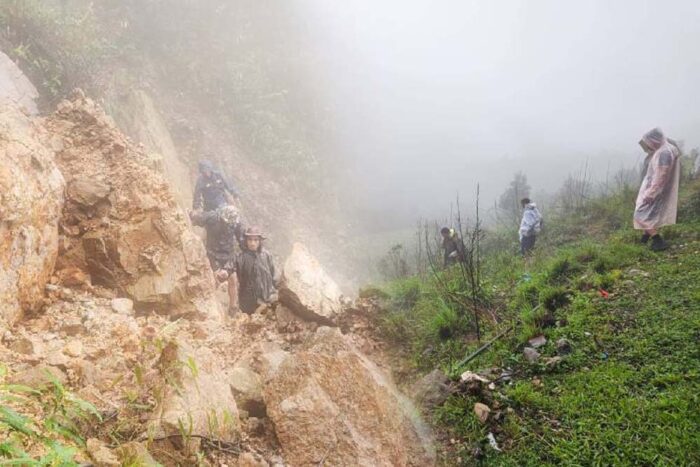 शिलांग में हनीमून मनाने गए नवदम्पत्ति का अब तक नहीं चला पता, ढूंढने गए उनके भाईयों को मिली धमकी