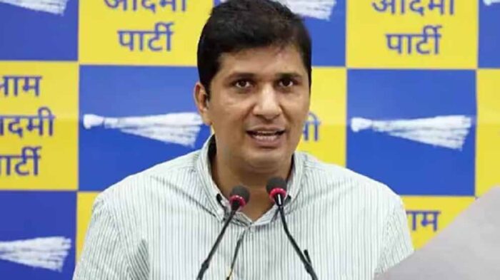 गर्मी में दिल्लीवासियों को पानी के लिए संघर्ष करना पड़ रहा, आप नेता सौरभ भारद्वाज बोले – चार इंजन वाली सरकार भी पूरी तरह असफल