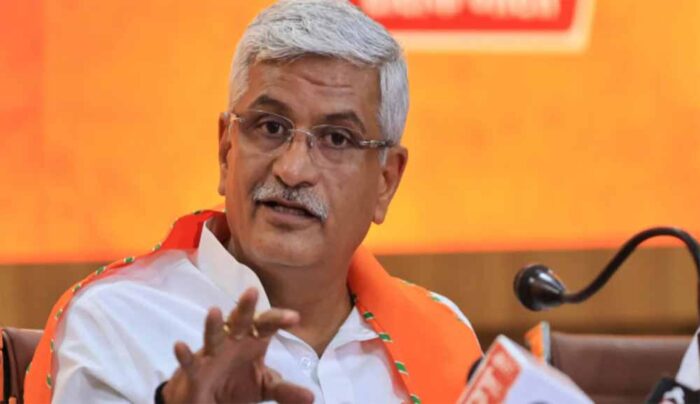 मल्लिकार्जुन खड़गे के आरोपों पर गजेंद्र सिंह शेखावत का पलटवार, बोले – छिपाने के लिए कुछ नहीं, हर सवाल का जवाब देने को तैयार