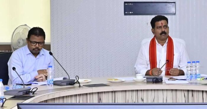 गोतस्करी के खिलाफ छत्तीसगढ़ सरकार, डिप्टी सीएम शर्मा ने दिए आदेश,  गोतस्करों की संपत्ति होगी जब्त