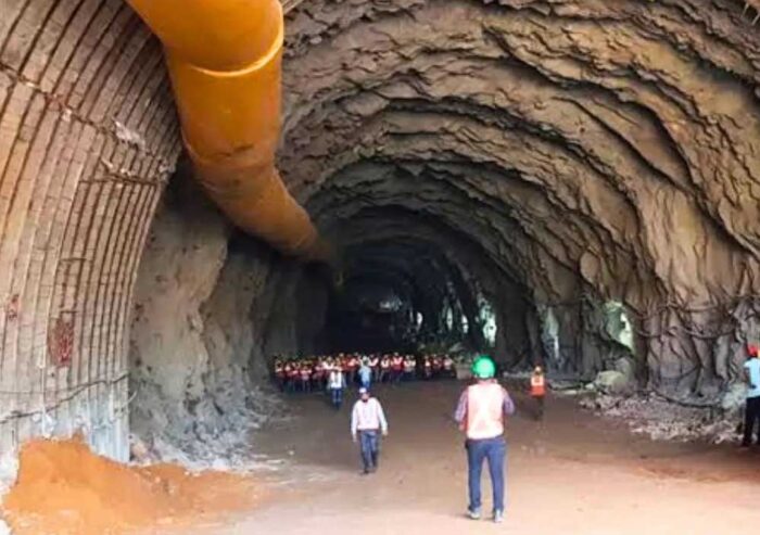 इंदौर-दाहोद रेल लाइन के लिए टनल में पटरी बिछाने का काम इसी महीने से शुरू होगा