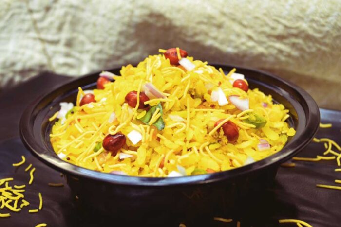 World Poha Day यहां मिलता है विश्‍व का सबसे अच्‍छ पोहा