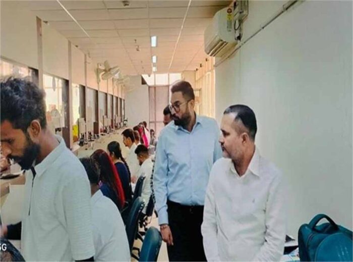 DC की अचानक Raid: जिला प्रशासकीय कांप्लेक्स में स्थित दफ्तरों व विभिन्न शाखाओं के अधिकारियों को निर्देश दिए