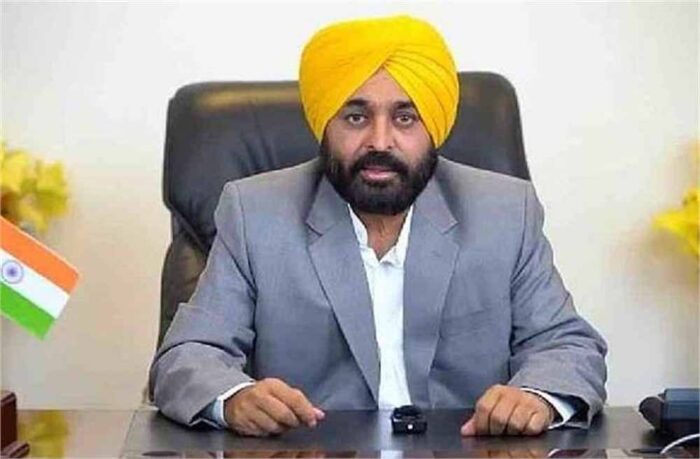 अहमदाबाद में एयर इंडिया का एक प्लेन क्रैश इस हादसे पर मुख्यमंत्री भगवंत मान ने जताया दुख