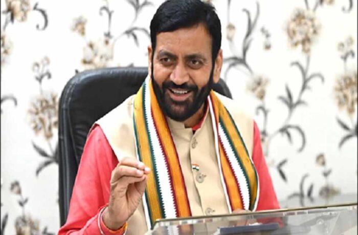 हरियाणा सरकार ने सफाई कर्मचारियों को दिया बड़ा तोहफा, सरकार ने बढ़ाया वेतन