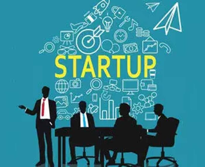 वित्त मंत्री निर्मला सीतारमण ने कहा- पिछले 11 वर्षों में रजिस्टर्ड स्टार्टअप की संख्या 1.76 लाख तक पहुंच गई