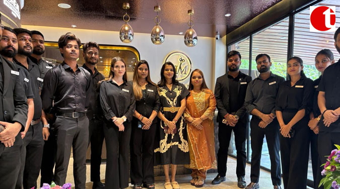 Hair Masters Luxury Salon Arrives in Lucknow – Two Women Entrepreneurs Open a New Chapter in Luxury Grooming