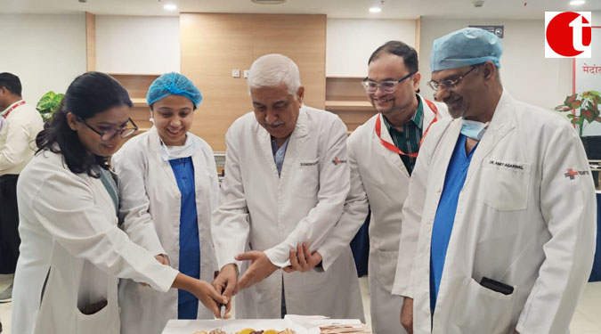 मेदांता लखनऊ ने बनाया रोबोटिक सर्जरी का नया कीर्तिमान, एक साल में कीं 509 सर्जरी