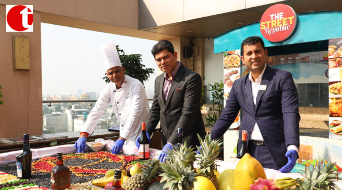 “The Street Republic” – ग्लोबल स्ट्रीट ईट्स का देसी अंदाज़ अब नोवोटेल होटल लखनऊ गोमतीनगर की रूफटॉप पर
