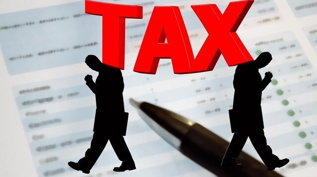 खपत बढ़ाने की तैयारी: सरकार ने घटाया GST, आम जनता को सीधी राहत