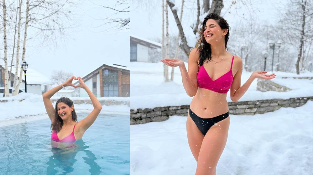 40 साल की अहाना कुमरा ने ब‍िकिनी में उड़ाए फैंस के होश, ठंड में किया स्वीमिंग पूल में मस्ती
