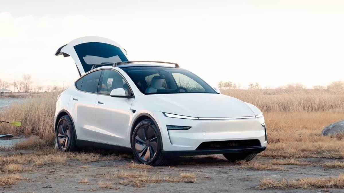 Tesla की Model Y भारत में लॉन्च, लेकिन खरीदार नहीं मिल रहे, कंपनी दे रही है डिस्काउंट