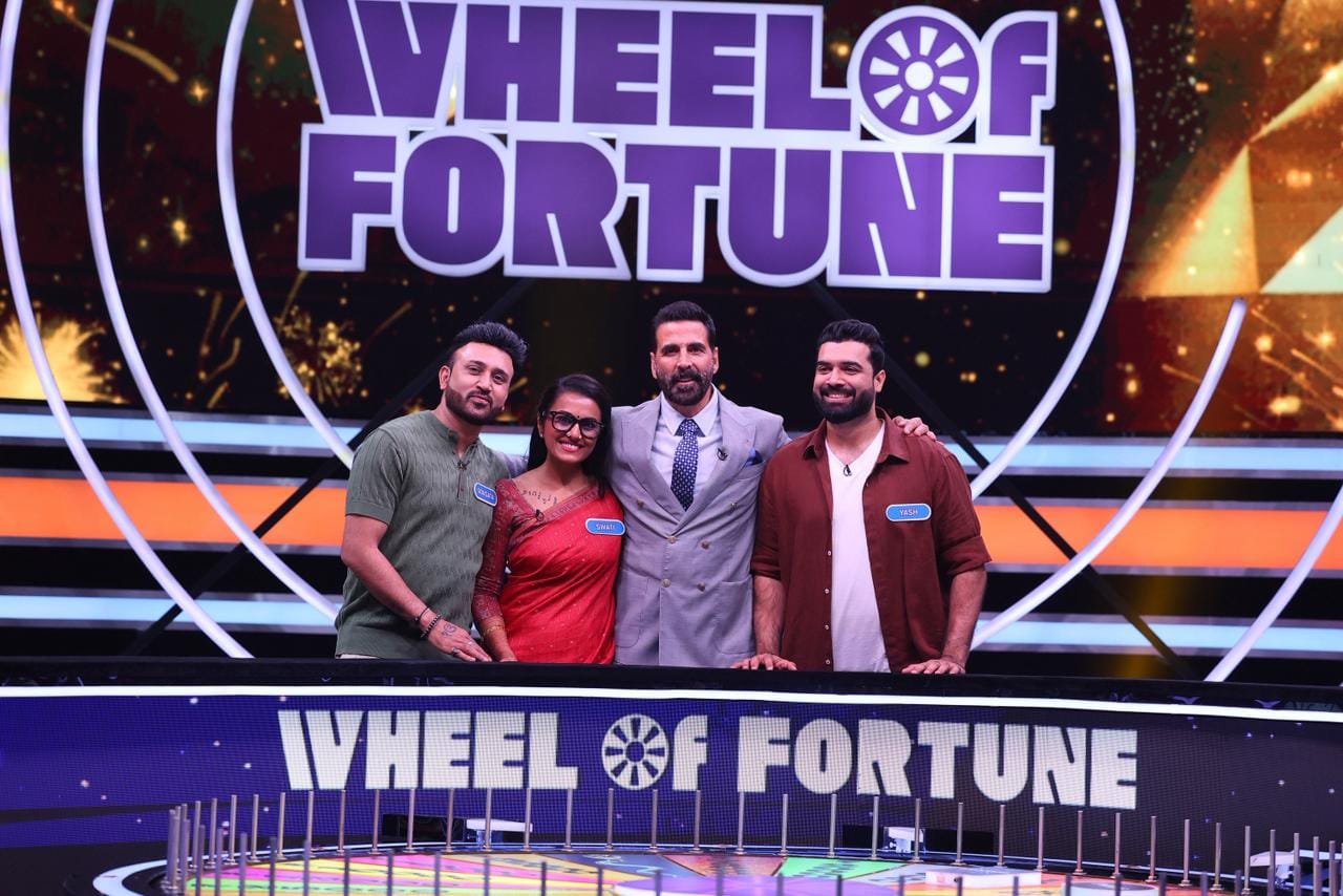 अक्षय कुमार कहते हैं, "मेरी पत्नी लेखिका हैं, लेकिन मैंने कभी कोई किताब नहीं पड़ी!"