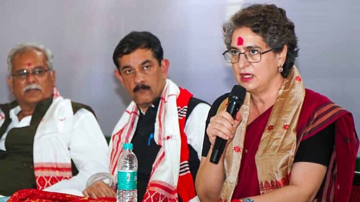 प्रियंका गांधी ने असम में खोला BJP के खिलाफ मोर्चा, पेश की 20 सूत्रीय चार्जशीट