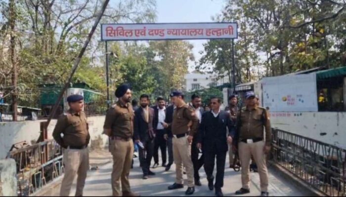 रामनगर और नैनीताल के न्यायालयों को बम से उड़ाने की धमकी, जांच में जुटी पुलिस
